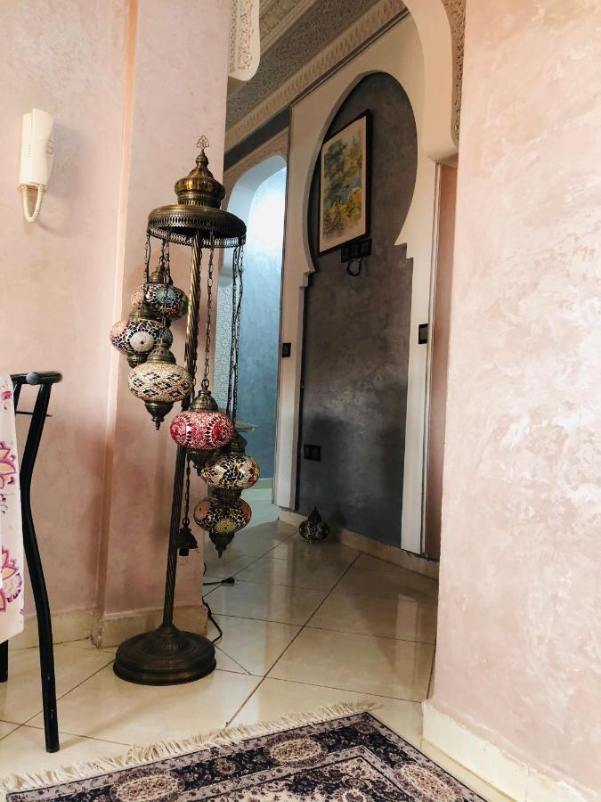 Julie'S Private Apartment Marrakesh Exterior photo