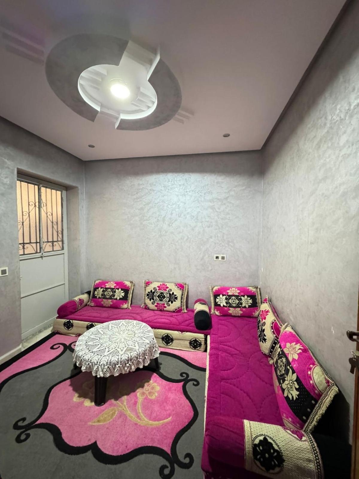 Julie'S Private Apartment Marrakesh Exterior photo